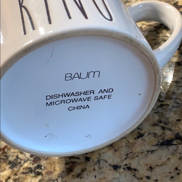 Super cute The King and The Queen coffee mugs - Picture 4 of 6